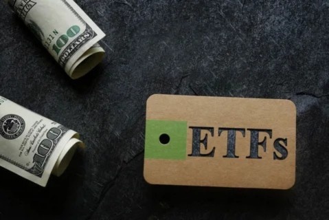 Who Should Invest in Coinbase Leveraged ETF? 
